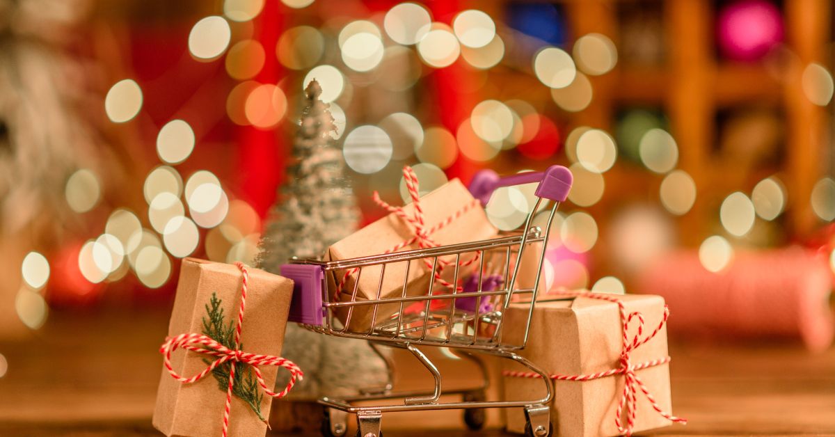 School Holiday Store Fundraiser Ideas for Your PTA (Plus Our Experience with Penguin Patch) 11 holiday gifts